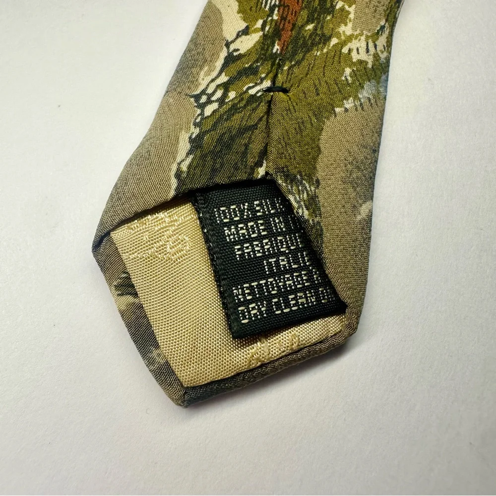 TIE RACK Charleston Abstract Floral Green Brown Slim Italian Silk Tie, 2.5”